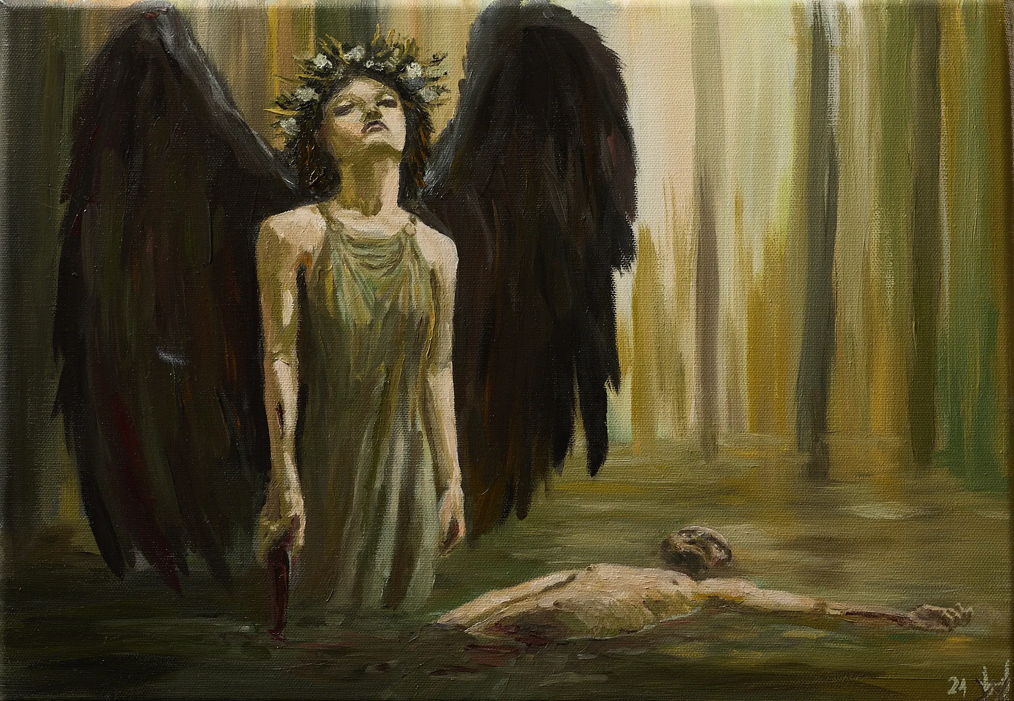 Eine geflügelte Frau mit Blumenkranz steht aufrecht in einem goldgrünen Wald und blickt mit geschlossenen Augen nach oben. Zu ihren Füßen liegt ein männlicher Körper. Dunkle schwarze Flügel zartes weißes Kleid. Stille ernste Atmosphäre. Gemälde von Wolfram Hölzel, Öl auf Leinwand.